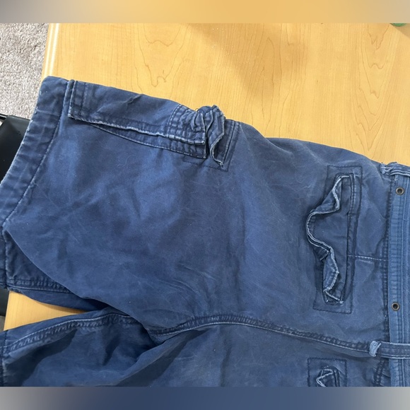 Abercrombie & Fitch Blue Cargo Shorts - Picture 7 of 11